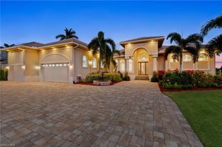 18018 Broadview DR, Naples, FL 34114