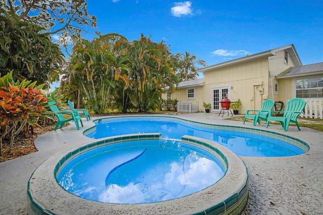 1017 SW Spruce Street, Palm City, FL 34990