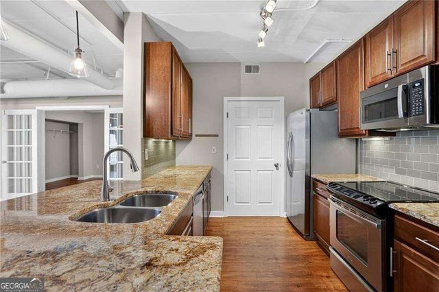 800 Peachtree Street NE 2303, Atlanta, GA 30308