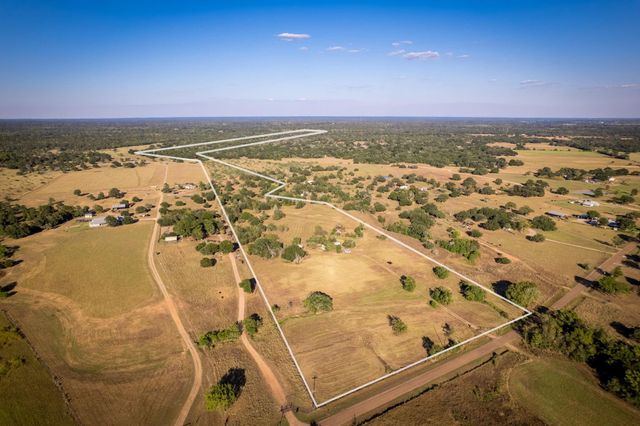 1625 Shaws Bend Road, Columbus, TX 78934
