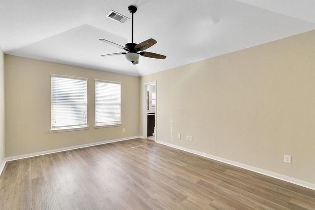 5540 S Buffalo Circle, Willis, TX 77378