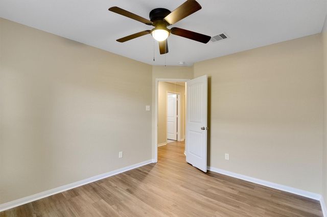 5540 S Buffalo Circle, Willis, TX 77378