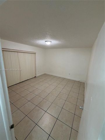 5501 SW 77th Court 204C, Miami, FL 33155