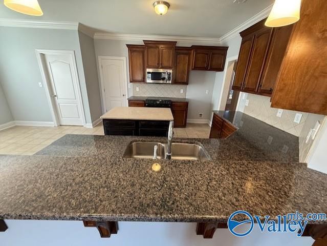 5033 Valley Cove Drive, Owens Cross Roads, AL 35763