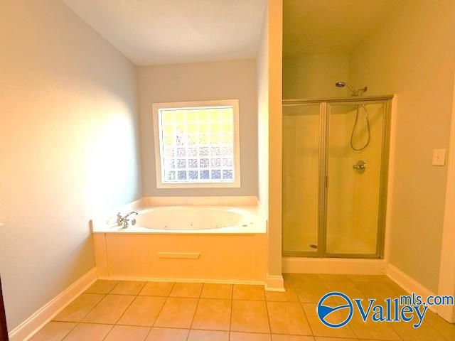 5033 Valley Cove Drive, Owens Cross Roads, AL 35763