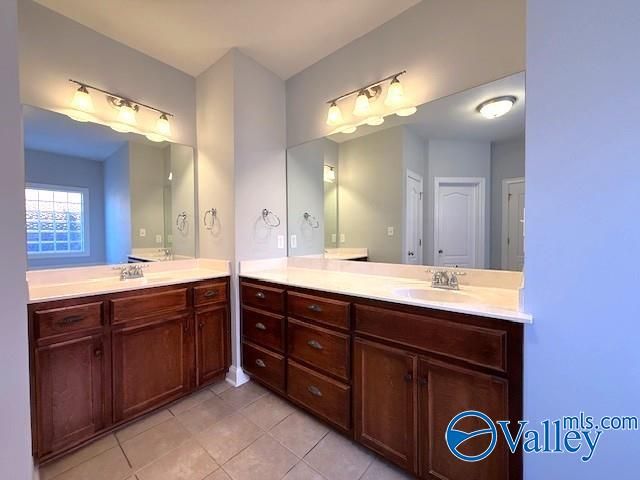 5033 Valley Cove Drive, Owens Cross Roads, AL 35763