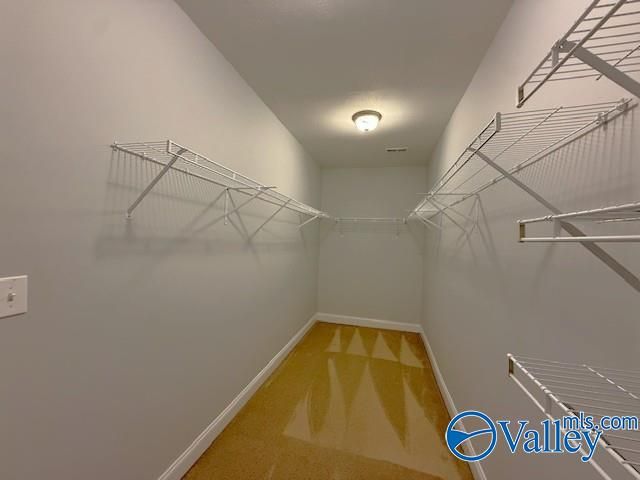 5033 Valley Cove Drive, Owens Cross Roads, AL 35763