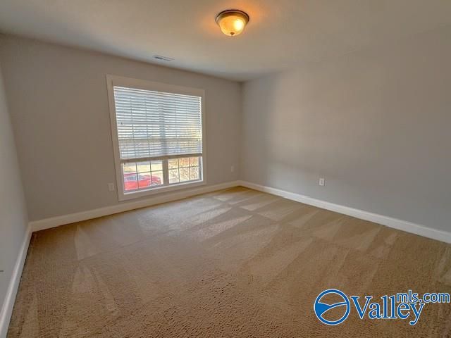 5033 Valley Cove Drive, Owens Cross Roads, AL 35763