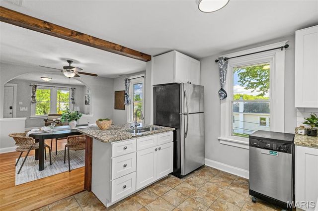 7700 Lovella Avenue, St Louis, MO 63117