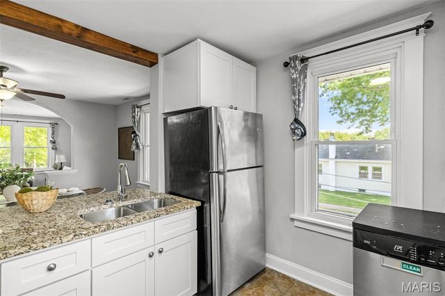 7700 Lovella Avenue, St Louis, MO 63117