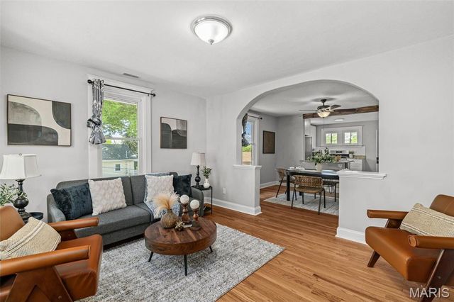7700 Lovella Avenue, St Louis, MO 63117