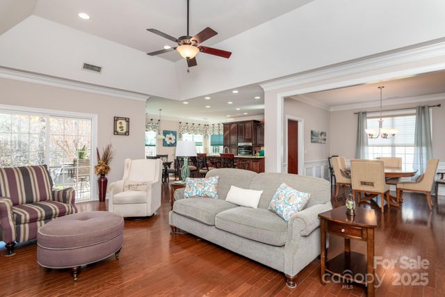 12612 Meetinghouse Drive, Cornelius, NC 28031