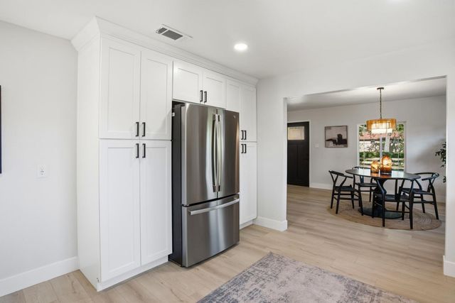 3536 Bankhead Rd, Loomis, CA 95650