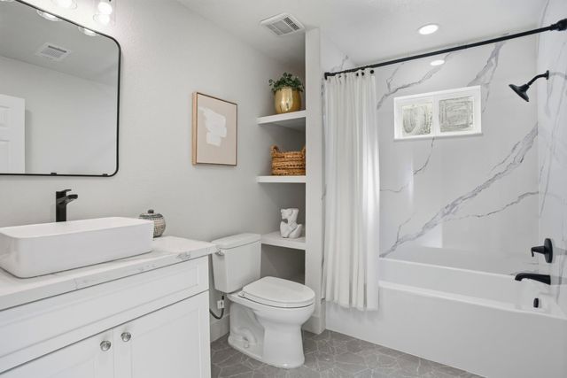 3536 Bankhead Rd, Loomis, CA 95650