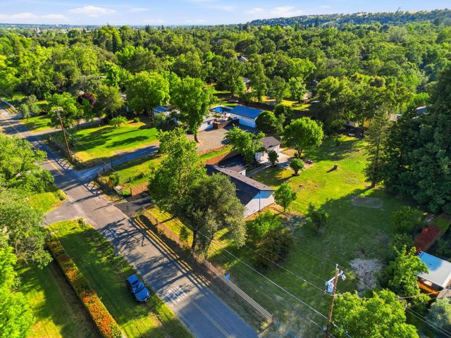 3536 Bankhead Rd, Loomis, CA 95650