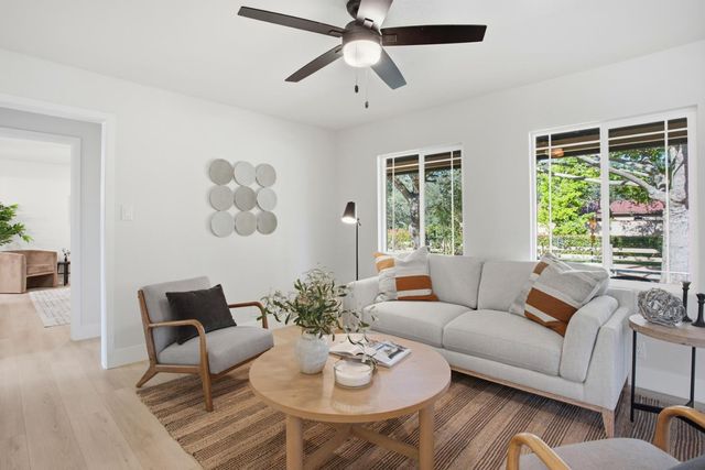 3536 Bankhead Rd, Loomis, CA 95650