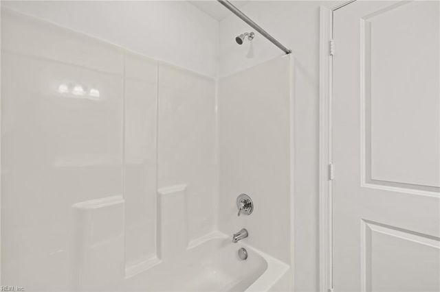 2801 Baldwin DR, Chesapeake, VA 23321