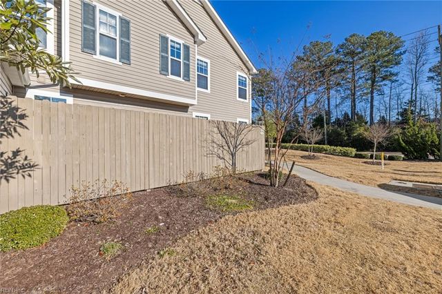 2801 Baldwin DR, Chesapeake, VA 23321