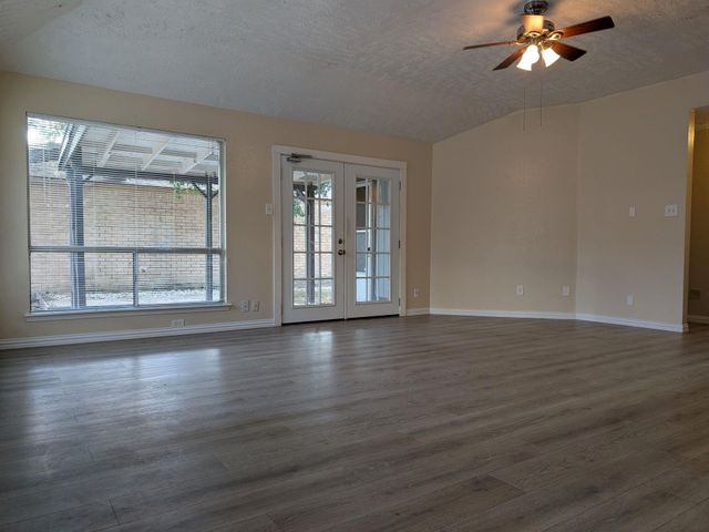 10607 Staghill Drive, Houston, TX 77064