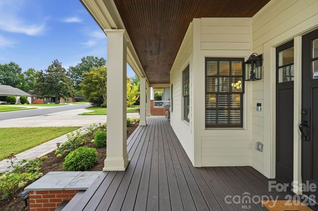 1815 DeArmon Drive, Charlotte, NC 28205