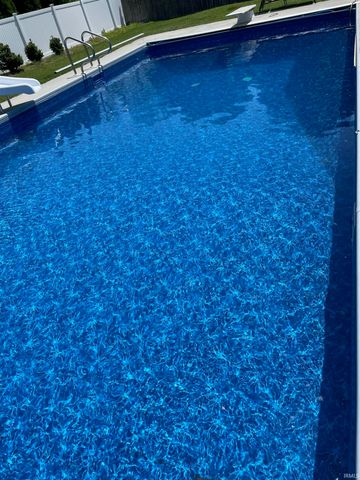 3120 Cherry Tree Lane, Elkhart, IN 46514