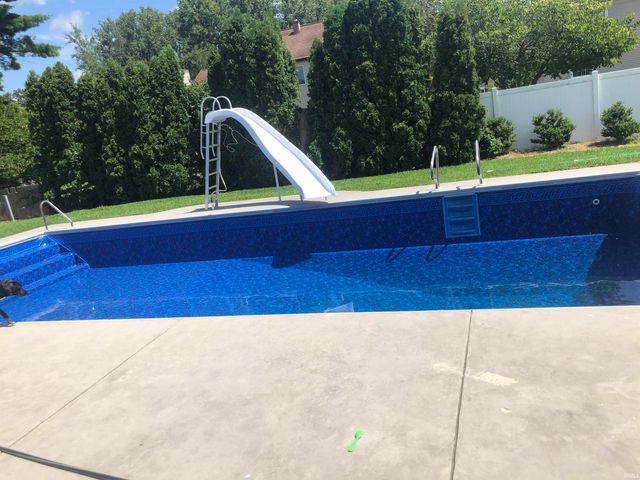 3120 Cherry Tree Lane, Elkhart, IN 46514