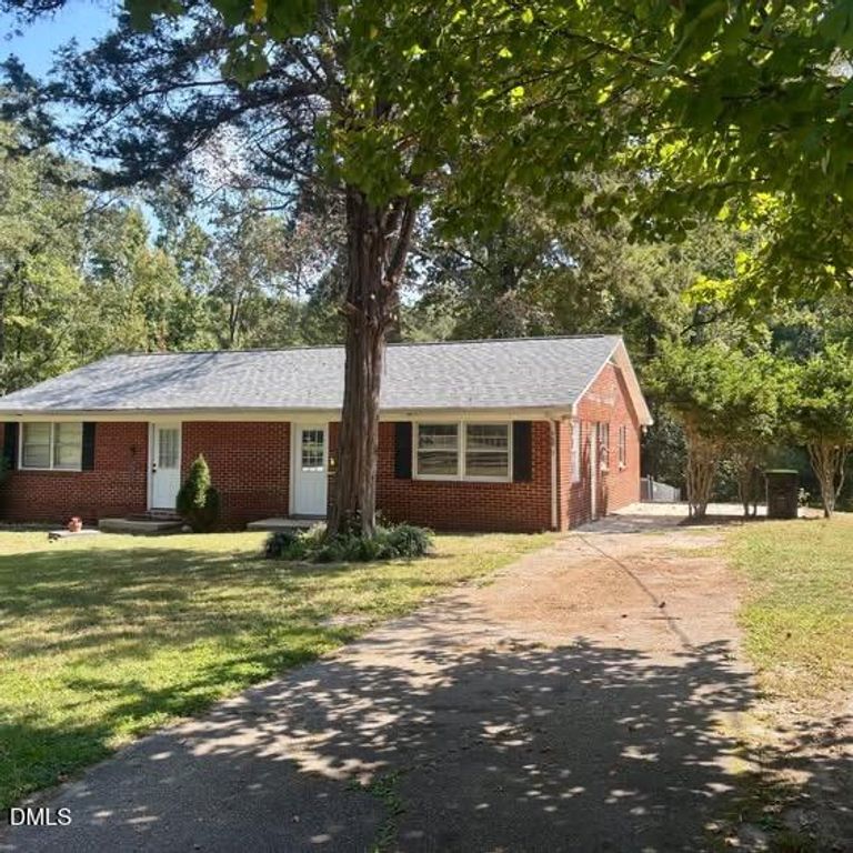 1505 Old Ivey Road, Apex, NC 27502