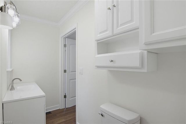 214 Moon Street, Thomasville, NC 27360