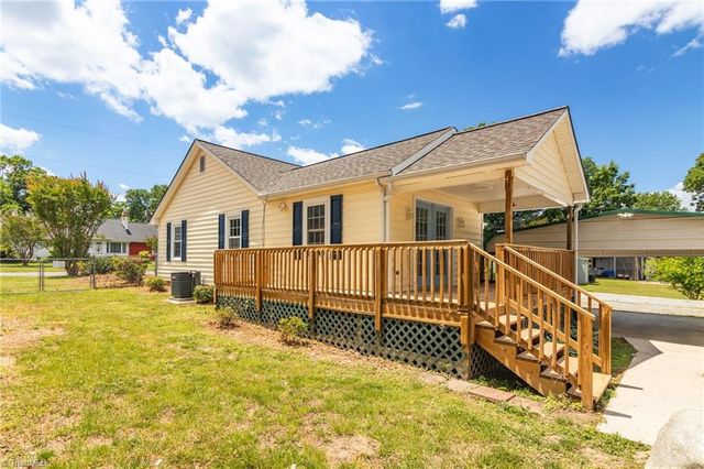 214 Moon Street, Thomasville, NC 27360