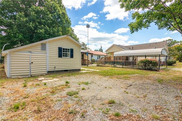 214 Moon Street, Thomasville, NC 27360