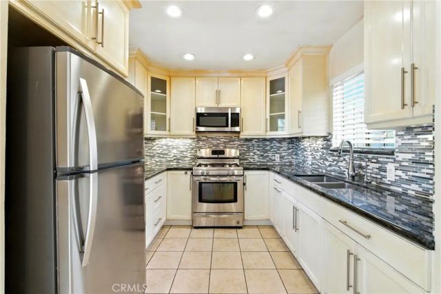 1156 Concord Street, Glendale, CA 91202