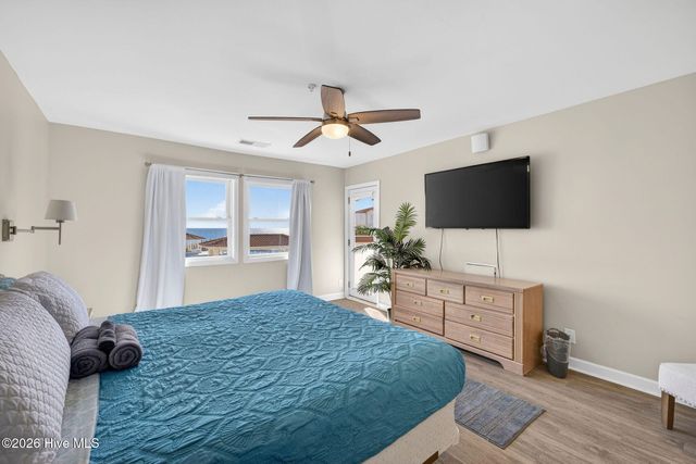 790 New River Inlet Road 201b, N Topsail Beach, NC 28460