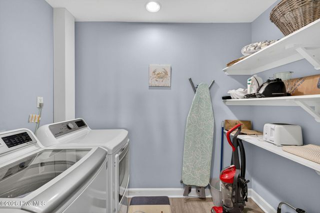 790 New River Inlet Road 201b, N Topsail Beach, NC 28460