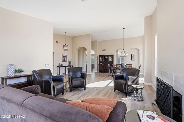 36167 S Boulder Crest Drive, Tucson, AZ 85739