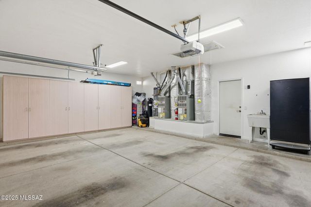 36167 S Boulder Crest Drive, Tucson, AZ 85739