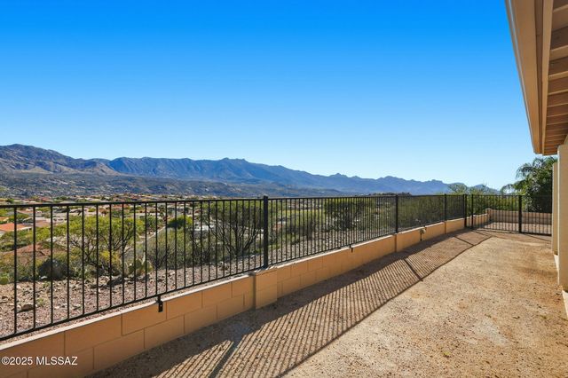 36167 S Boulder Crest Drive, Tucson, AZ 85739