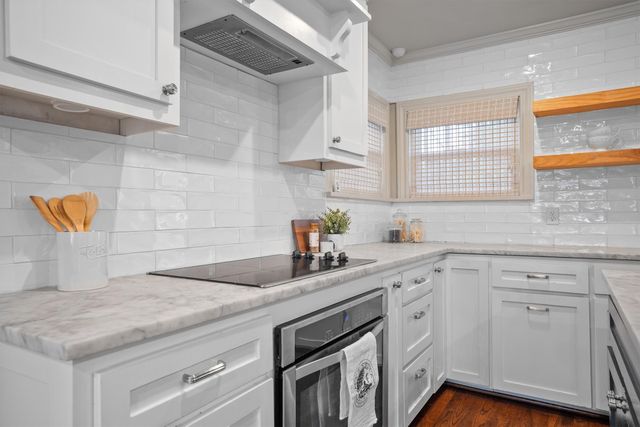 3836 Pershing Avenue, Fort Worth, TX 76107