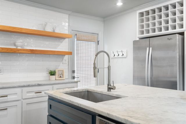 3836 Pershing Avenue, Fort Worth, TX 76107