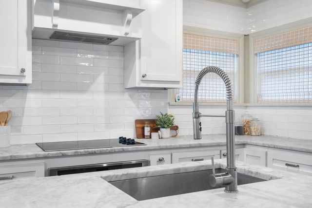 3836 Pershing Avenue, Fort Worth, TX 76107