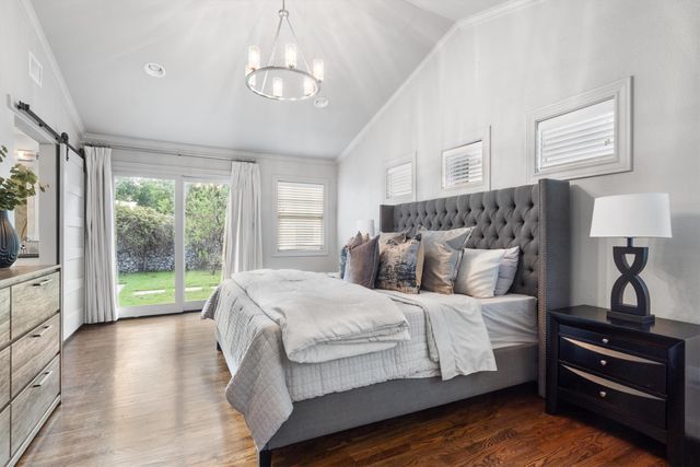 3836 Pershing Avenue, Fort Worth, TX 76107