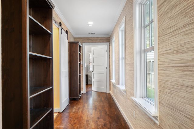 3836 Pershing Avenue, Fort Worth, TX 76107