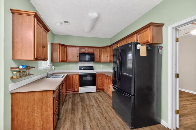 141 Warren Pass, Georgetown, KY 40324