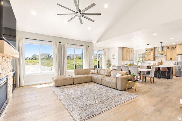 12149 N CREEK MEADOW CT, Highland, UT 84003
