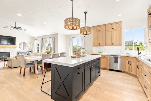 12149 N CREEK MEADOW CT, Highland, UT 84003