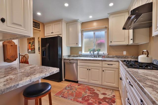 4271 N First Street 20, San Jose, CA 95134