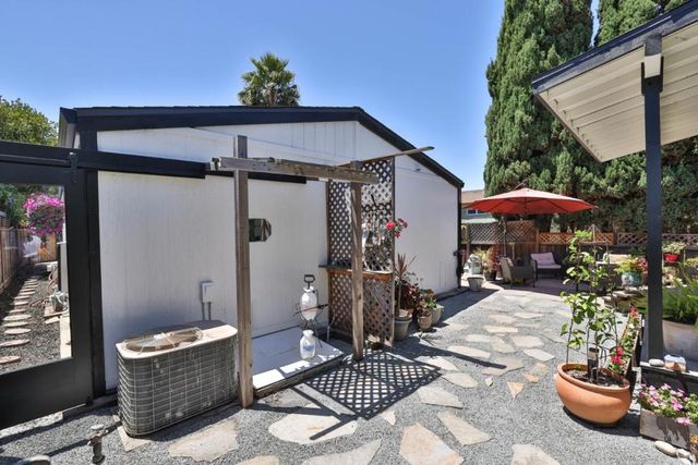 4271 N First Street 20, San Jose, CA 95134