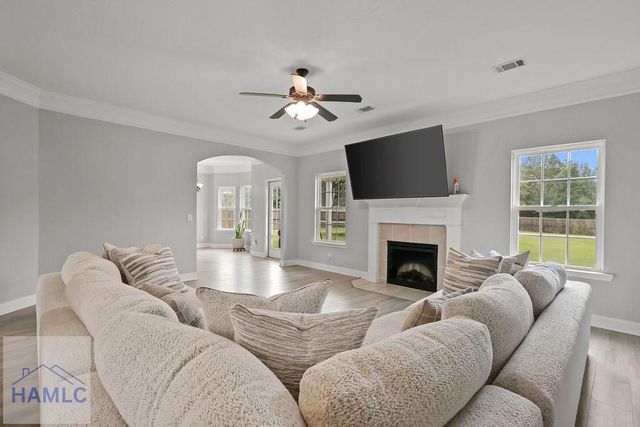 135 Brookhaven Loop NE, Ludowici, GA 31316