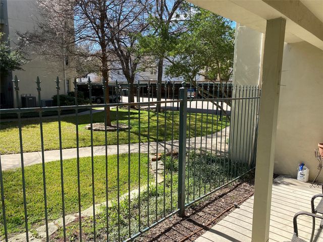 3105 San Jacinto Street 119, Dallas, TX 75204