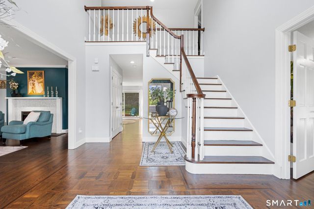 1 Hidden Brook Road, Hamden, CT 06518