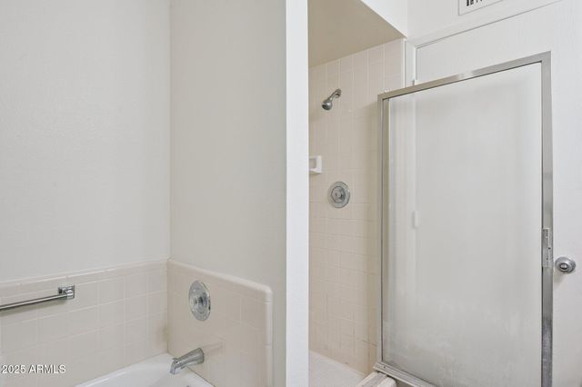 5925 E University Drive Apt 122, Mesa, AZ 85205